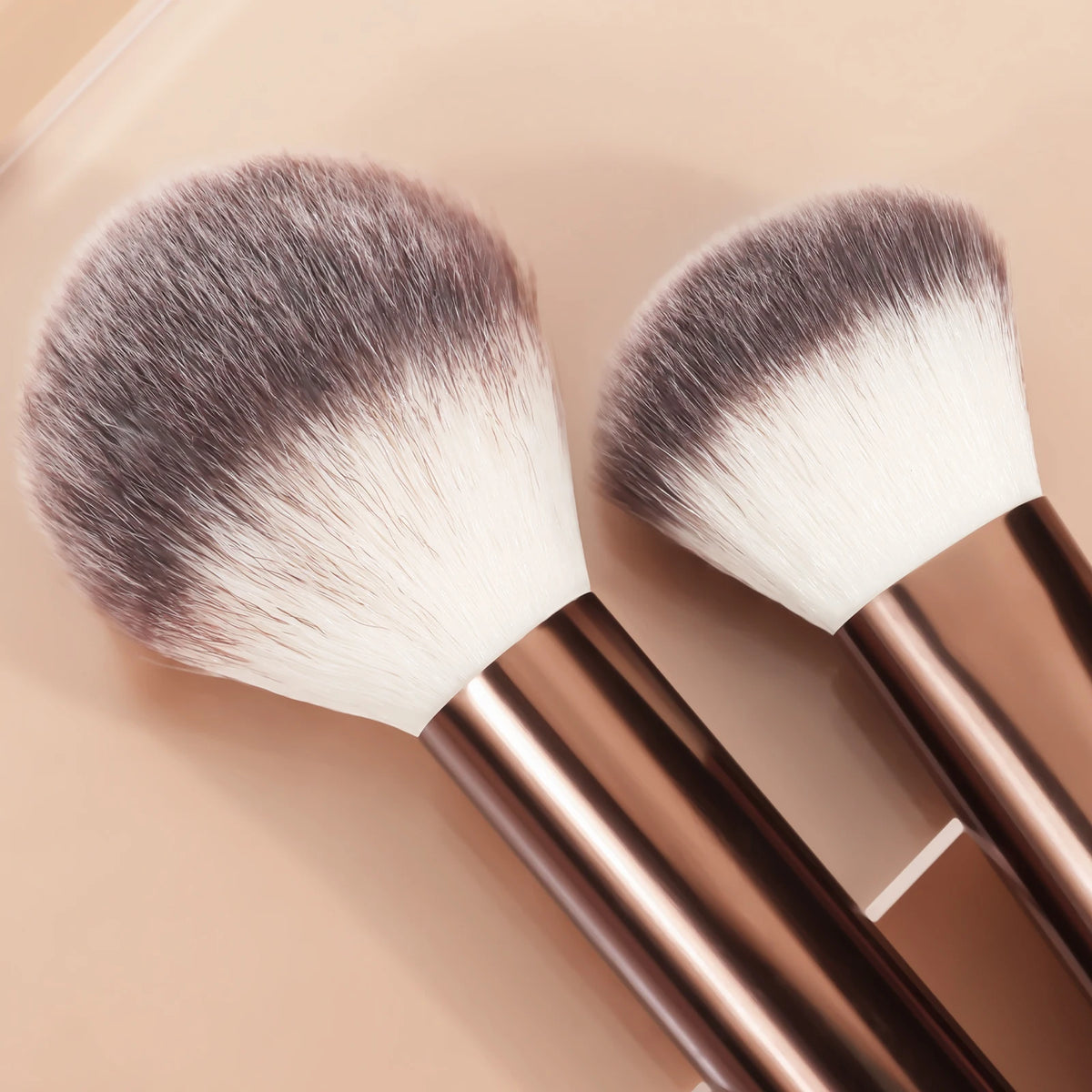 13-piece makeup brush set — foundation, concealer, powder, and eyeshadow