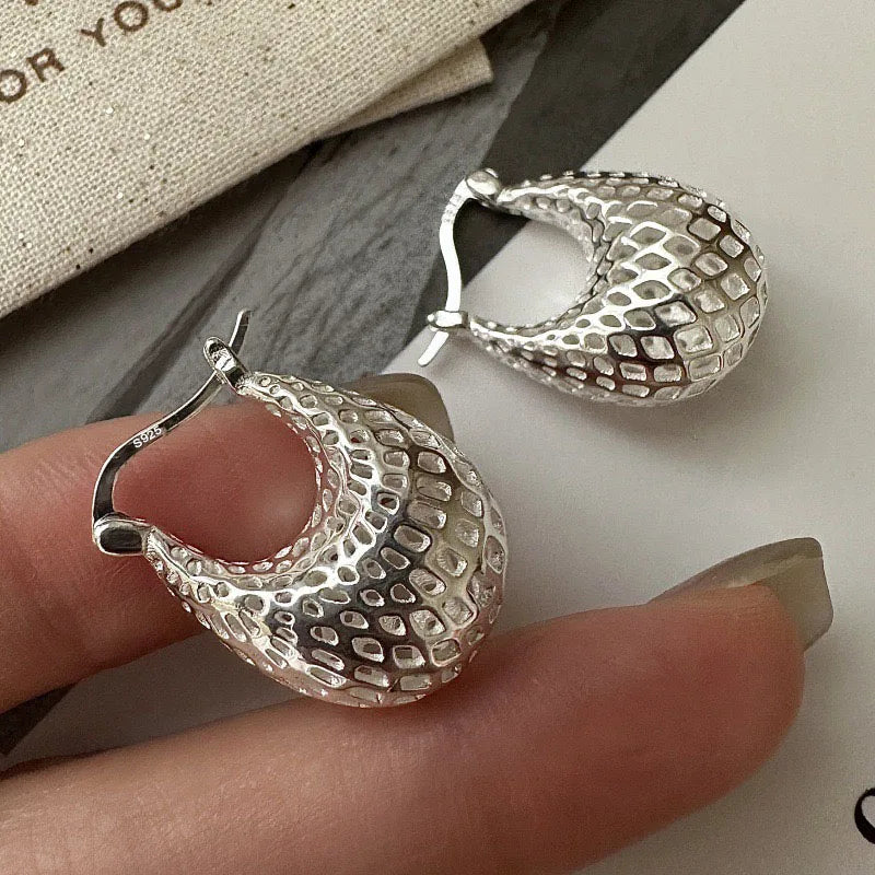 Pendientes vintage de bisutería — elegantes y atemporales para mujer