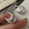 Pendientes vintage de bisutería — elegantes y atemporales para mujer